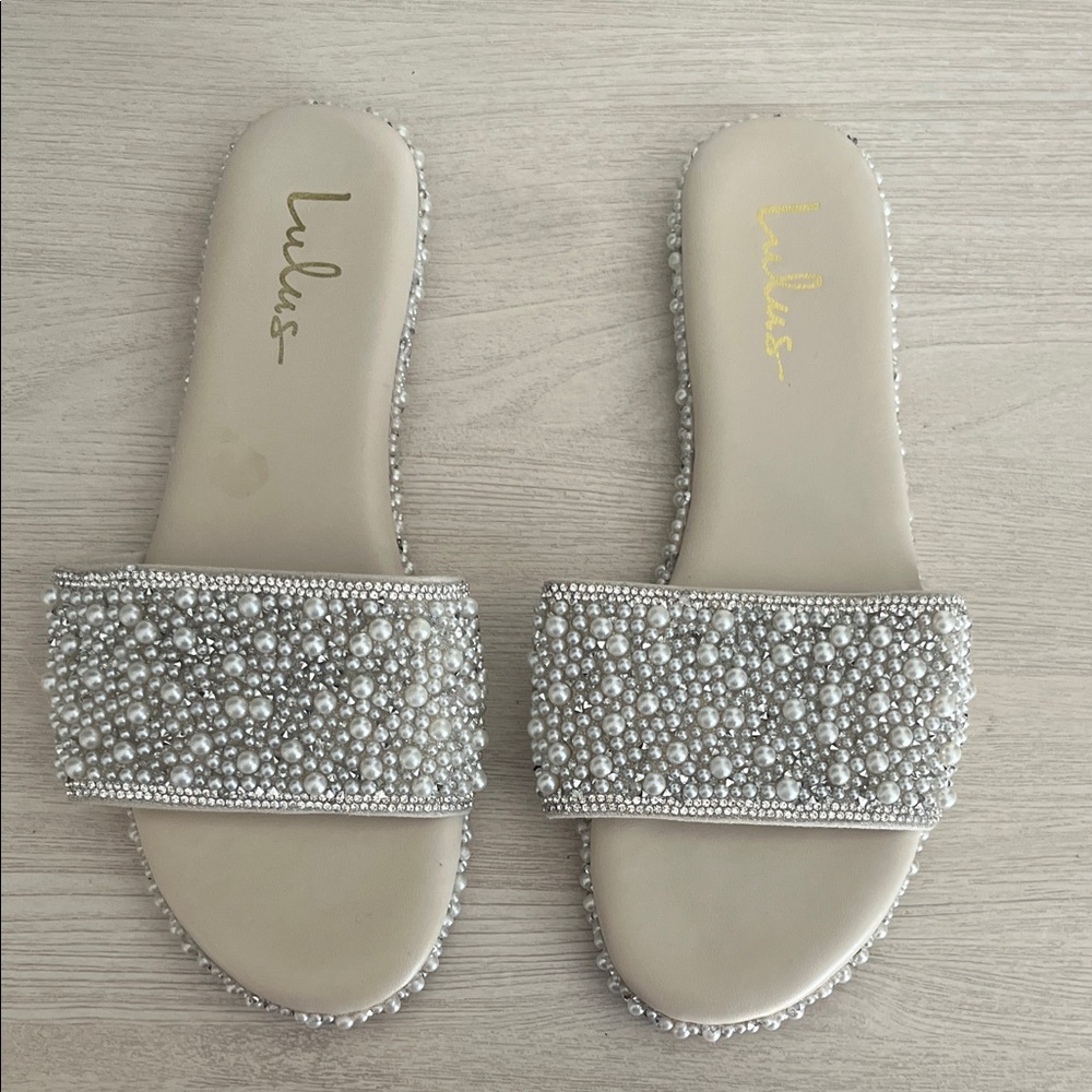 Lulu's Pearl Embellished Sandals in Silver